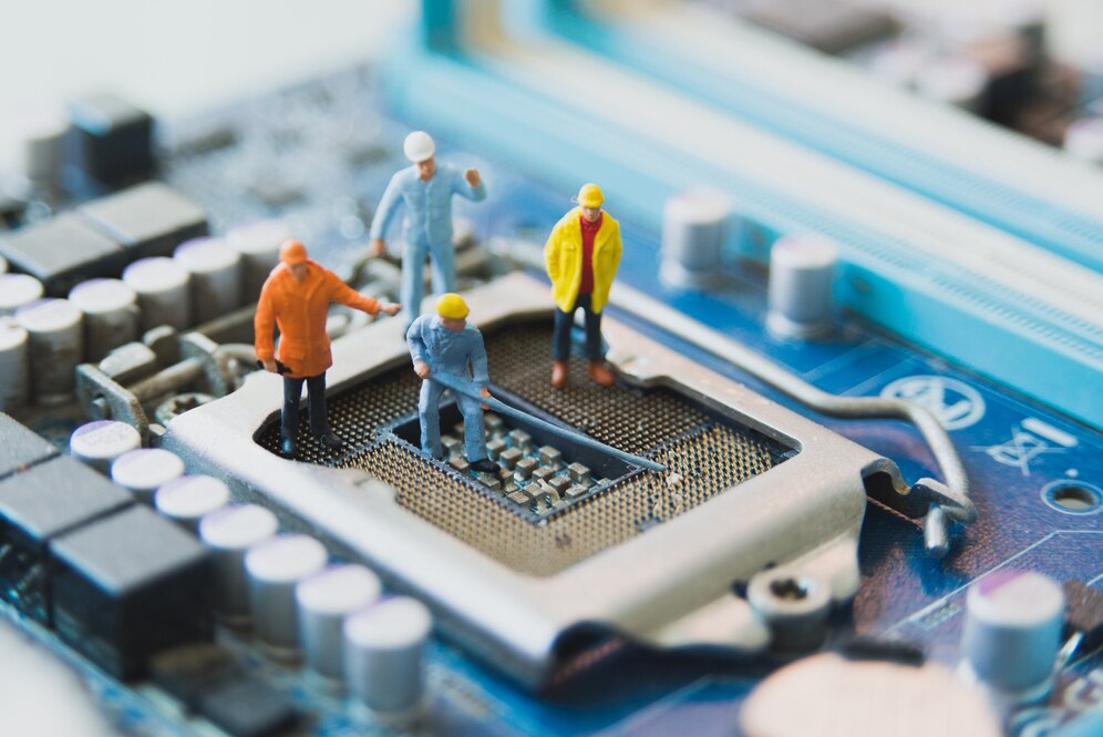 الأنظمة-المدمجة-embedded-system:-الثورة-الصامتة-التي-تقود-حياتنا-اليومية-ولا-يُستغنى-عنها